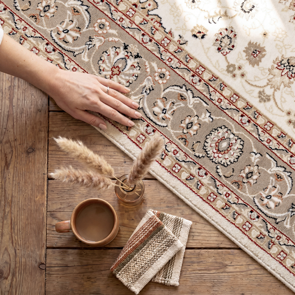 Elegant klassischer Teppich