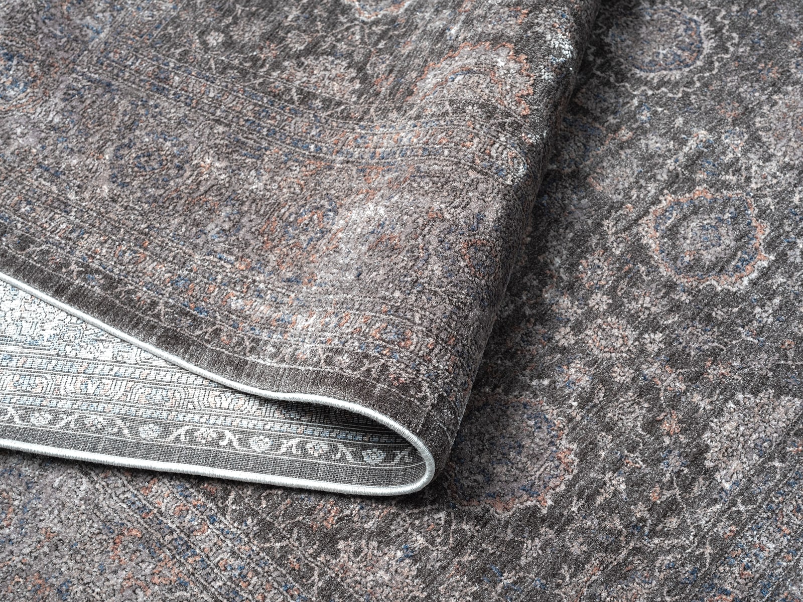 Thera Seidiger Vintage-Teppich Thera Seidiger Vintage-Teppich